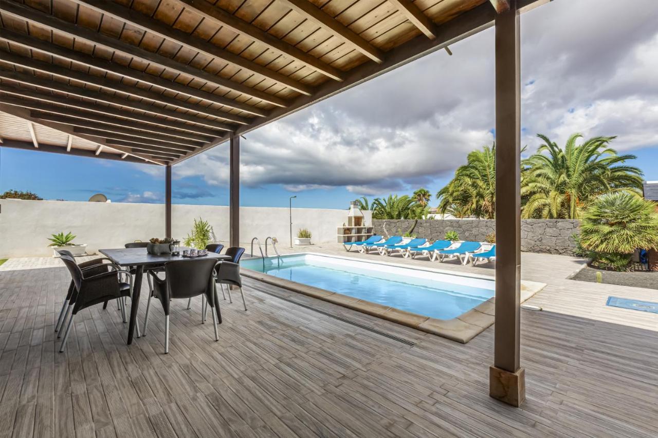 Villa Soleada - Vipvipvillas 플라야블랑카 외부 사진